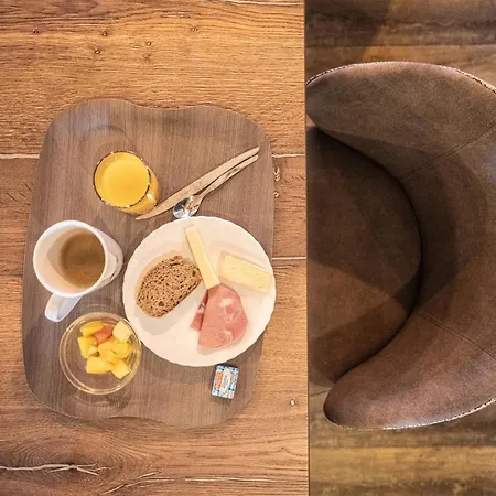 Colmar Vignes 2* Eguisheim